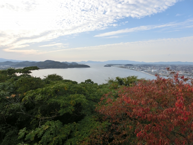 米子城より中海　画面左は島根県、右は米子市内