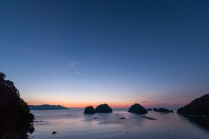 水床湾の朝日(海陽町)