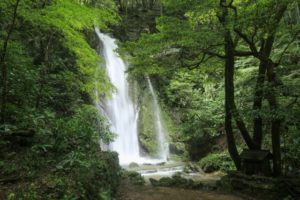 紅葉ケ滝(内子町)