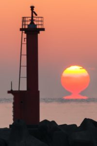 久礼湾のだるま日の出(中土佐町)