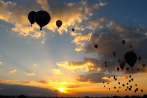 バルーンと朝日(佐賀市)